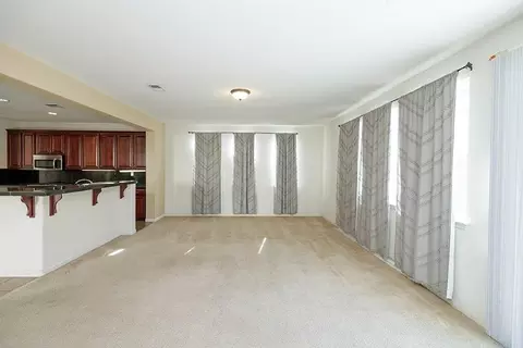 Living - 3668 Valley Oak Dr, Ceres, CA 95307 photo 11 of 15