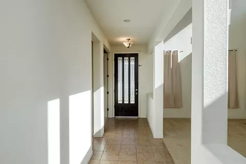 Entry Way - 3668 Valley Oak Dr, Ceres, CA 95307 photo 1 of 8