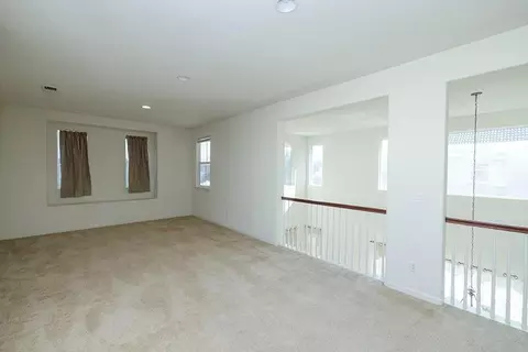Living - 3668 Valley Oak Dr, Ceres, CA 95307 photo 13 of 15