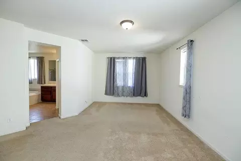 Bedroom - 3668 Valley Oak Dr, Ceres, CA 95307 photo 3 of 7