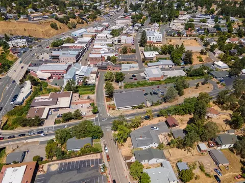 108 Broadway, Jackson, CA 95642 photo 33