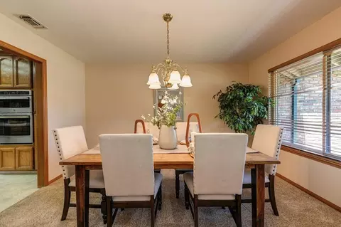 5620 Freeman Dr, Rocklin, CA 95677 photo 11