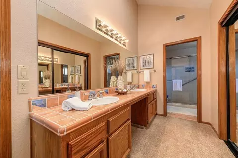 5620 Freeman Dr, Rocklin, CA 95677 photo 36