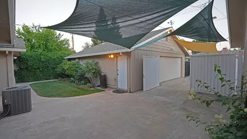 Exterior - 2224 Jackson St, Lodi, CA 95242 photo 4 of 10