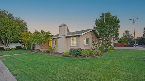 Exterior - 2224 Jackson St, Lodi, CA 95242 photo 3 of 10
