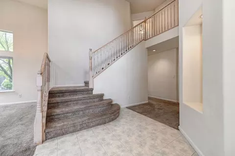 Entry Way - 5220 Windham Way, Rocklin, CA 95765 photo 1 of 2