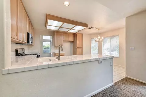 Kitchen - 5220 Windham Way, Rocklin, CA 95765 photo 5 of 5