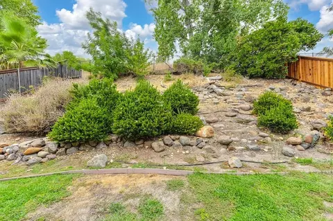 Exterior - 5220 Windham Way, Rocklin, CA 95765 photo 6 of 12