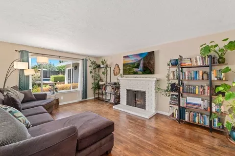 Living - 4607 Charleston Dr, Carmichael, CA 95608 photo 1 of 4