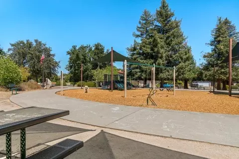 Exterior - 4607 Charleston Dr, Carmichael, CA 95608 photo 10 of 10