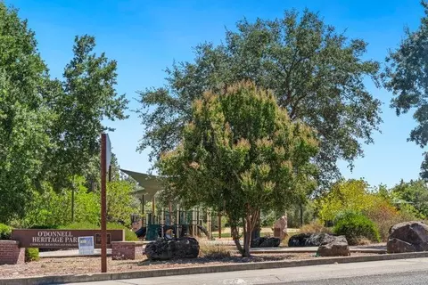Exterior - 4607 Charleston Dr, Carmichael, CA 95608 photo 9 of 10