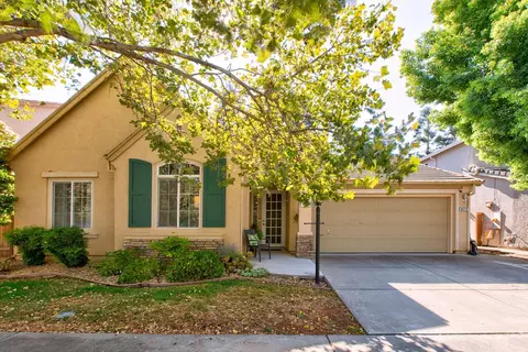 9579 Baypoint Way, Elk Grove, CA 95624