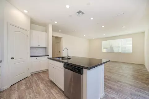 3112 Sunny Gate Ln, Folsom, CA 95630 photo 13