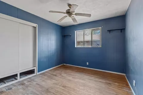 Bedroom - 239 E Roseburg Ave, Modesto, CA 95350 photo 1 of 3