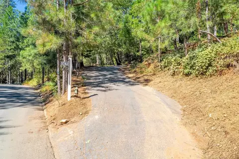 5782 Arrowhead Dr, Foresthill, CA 95631 photo 4