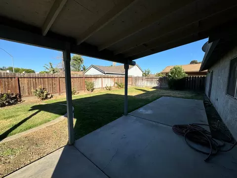 916 Valley Wind Way, Modesto, CA 95351 photo 11