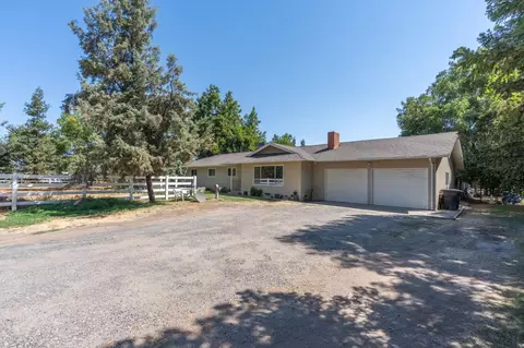 772 Albers Rd, Modesto, CA 95357 photo 1