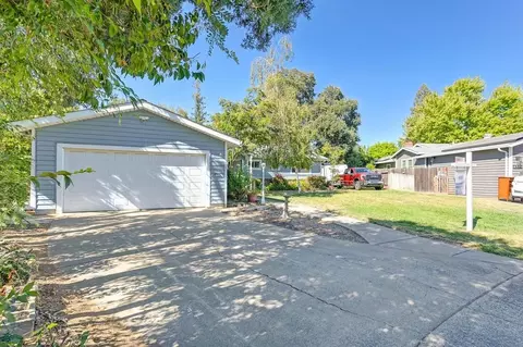 6329 New Salem Ct, Carmichael, CA 95608 photo 3