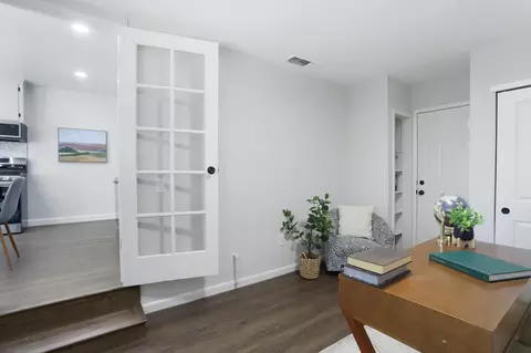 Entry Way - 811 Comstock Dr, Folsom, CA 95630 photo 3 of 3