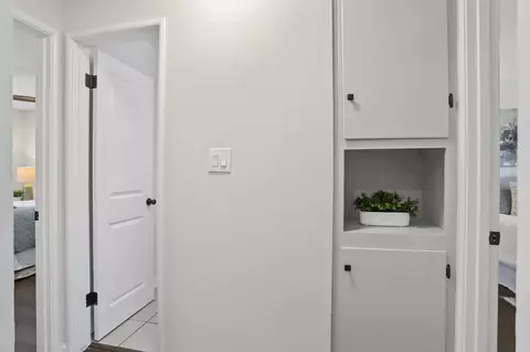 Entry Way - 811 Comstock Dr, Folsom, CA 95630 photo 2 of 3