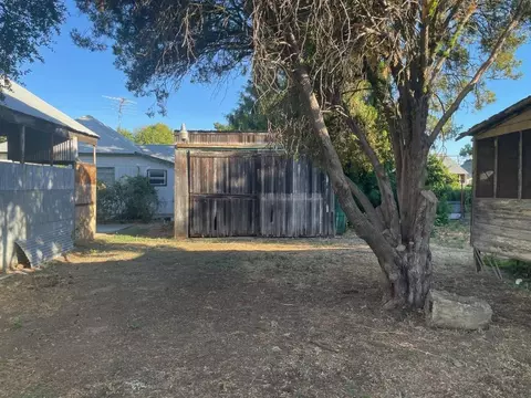 Exterior - 15 Abbey St, Winters, CA 95694 photo 9 of 9