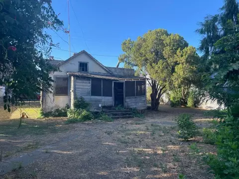 Exterior - 15 Abbey St, Winters, CA 95694 photo 8 of 9