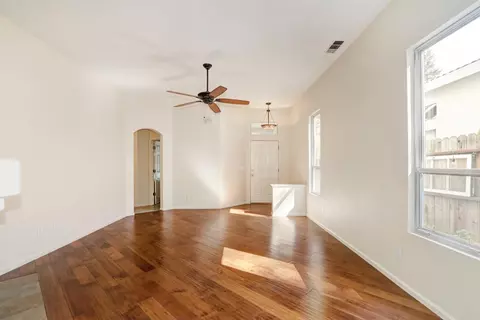 2802 Mallorca Ln, Davis, CA 95618 photo 8