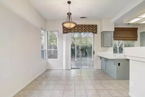 2802 Mallorca Ln, Davis, CA 95618 photo 13