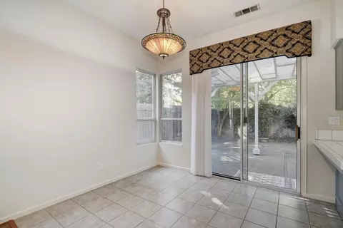 2802 Mallorca Ln, Davis, CA 95618 photo 12