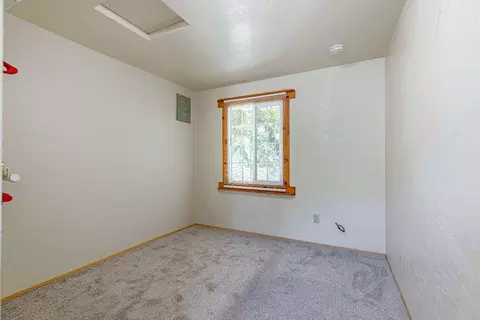 1425 Page Ct, Modesto, CA 95354 photo 6