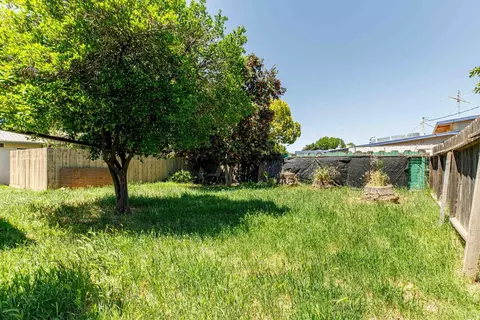 1425 Page Ct, Modesto, CA 95354 photo 25
