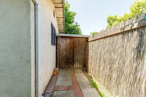 1425 Page Ct, Modesto, CA 95354 photo 31