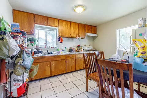 1425 Page Ct, Modesto, CA 95354 photo 16