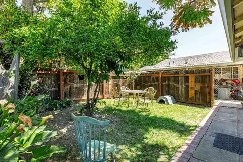 1425 Page Ct, Modesto, CA 95354 photo 30