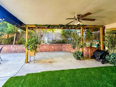 1208 Claret Ct, Modesto, CA 95351 photo 18