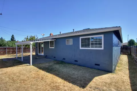 Exterior - 120 Spruce Ave, Galt, CA 95632 photo 4 of 4