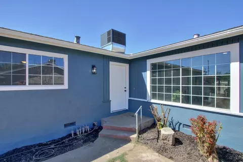 Exterior - 120 Spruce Ave, Galt, CA 95632 photo 2 of 4