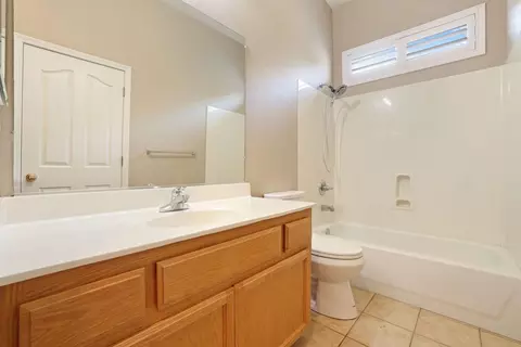 Bath - 3300 Inverness St, Modesto, CA 95355 photo 1 of 4