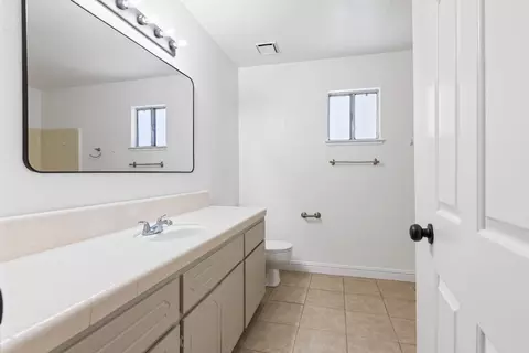3513 Liongate Cir, Modesto, CA 95356 photo 27