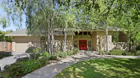 2120 Cove Ct, Stockton, CA 95204