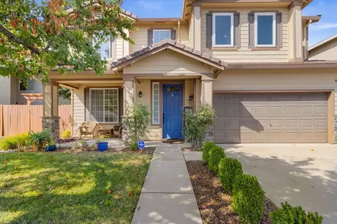 9479 Misty River Way, Elk Grove, CA 95624