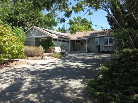 3928 Continental Way, Carmichael, CA 95608 photo 2