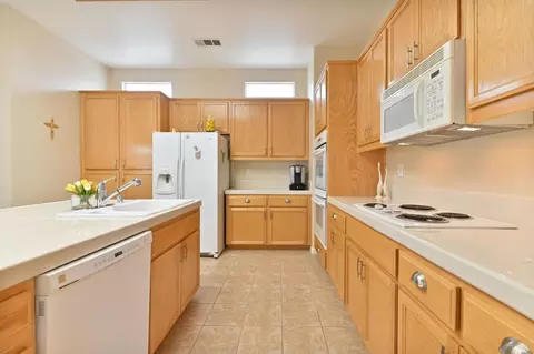 323 Sea Cove Dr, Ripon, CA 95366 photo 15