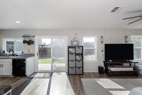 1312 Hoboken Dr, Tracy, CA 95377 photo 11