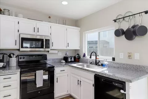 1312 Hoboken Dr, Tracy, CA 95377 photo 13