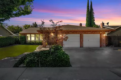 1420 Buttonwillow Dr, Modesto, CA 95355 photo 1