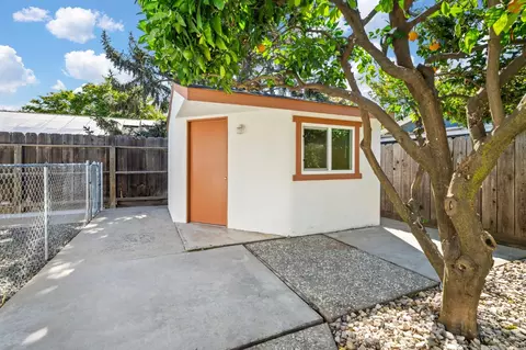 1420 Buttonwillow Dr, Modesto, CA 95355 photo 40