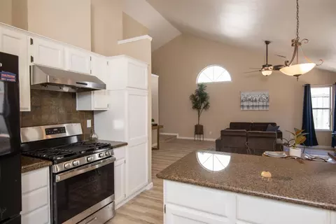 Kitchen - 2004 Temescal Dr, Modesto, CA 95355 photo 3 of 3