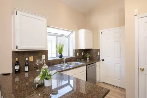 Kitchen - 2004 Temescal Dr, Modesto, CA 95355 photo 1 of 3