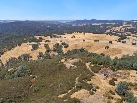 1661 Storksbill Rd, Pilot Hill, CA 95664 photo 1